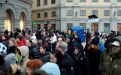 Hundratals i protest mot vargjakten