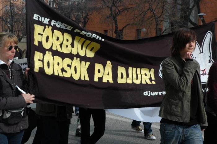 Demonstration på Försökdjurens dag 2010.